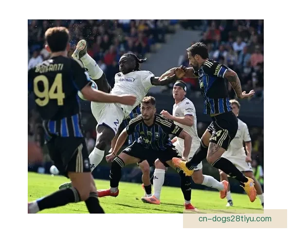 意甲：上届冠军国际米兰3比2险胜都灵